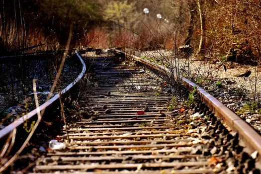 La Banque des territoires et la SNCF signent un partenariat pour revitaliser des fonciers ferroviaires